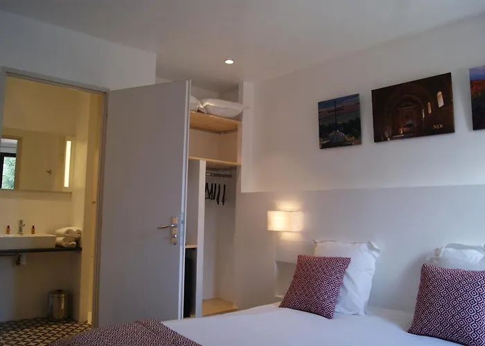 Contact Hôtel Le Minervois - Hôtel&Restaurant Au nord de Carcassonne
